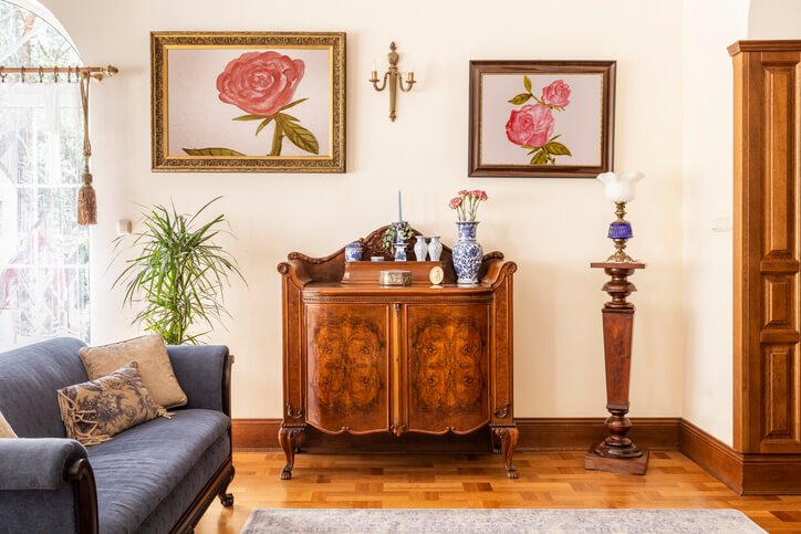 Antique buyers & liquidators Atlantis Florida. Updated 2025